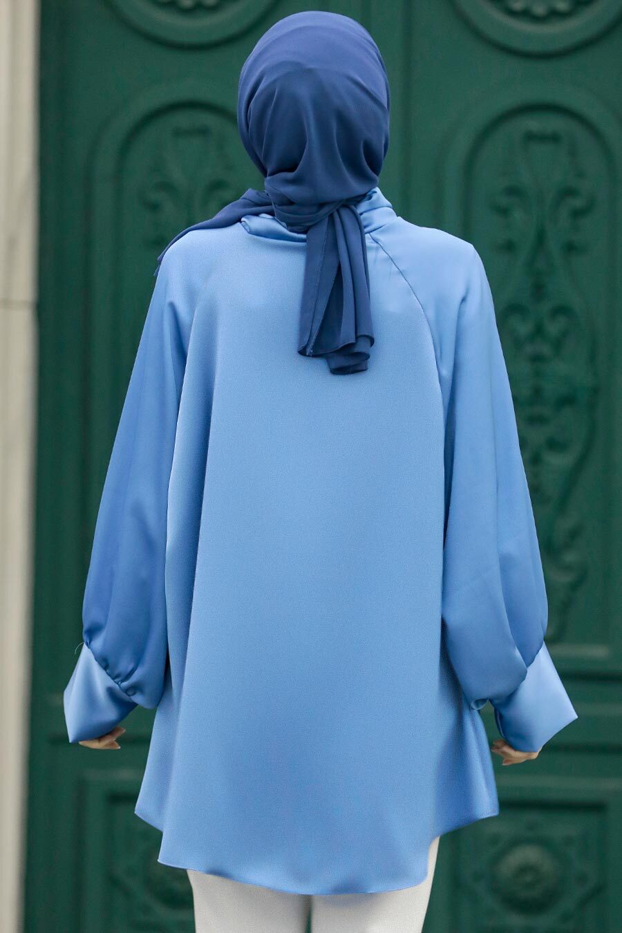 Neva Style - Boğazlı İndigo Mavisi Tesettür Gömlek 5894IM
