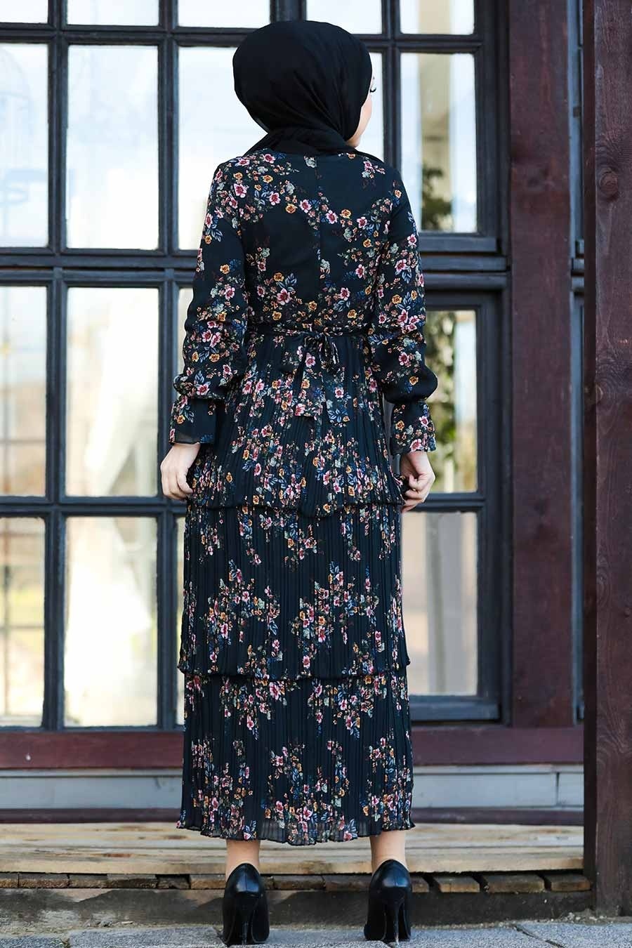 Neva Style - Çiçek Desenli Siyah Tesettür Elbise 8140S