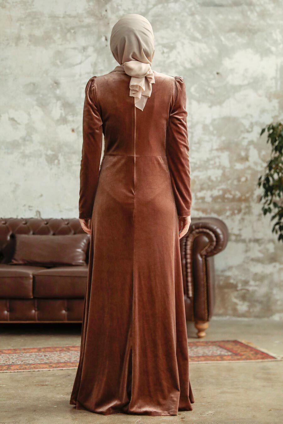 Neva Style - Dark Mink Velvet Hijab Dress 36891KV