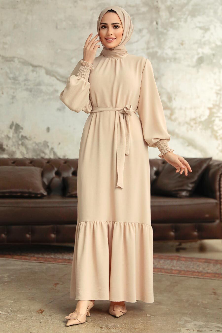 Neva Style - Etek Ucu Volanlı Krem Tesettür Elbise 5972KR