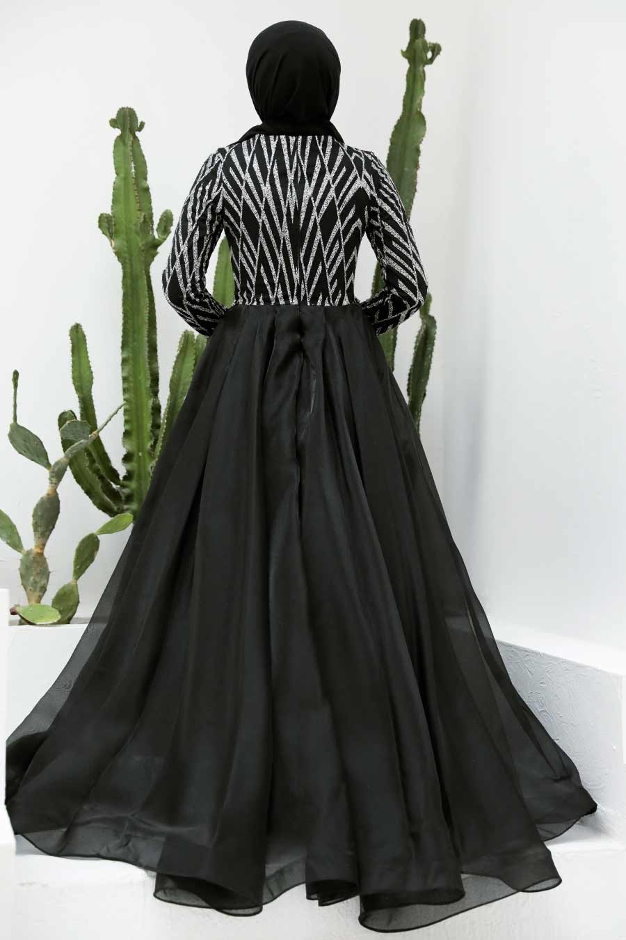 Tesettürlü Abiye Elbise - Boncuk İşlemeli Siyah Tesettür Abiye Elbise 950S