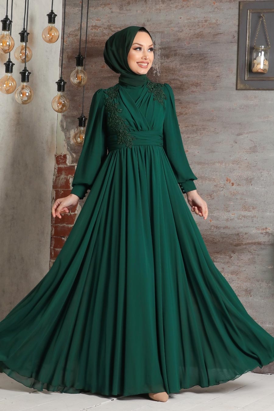 Tesettürlü Abiye Elbise - Dantelli Yeşil Tesettür Abiye Elbise 21940Y