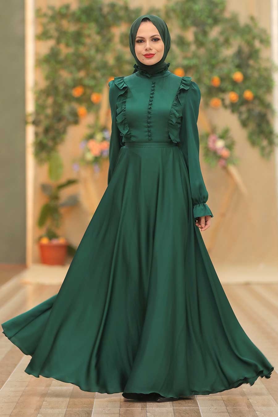 green dress hijab