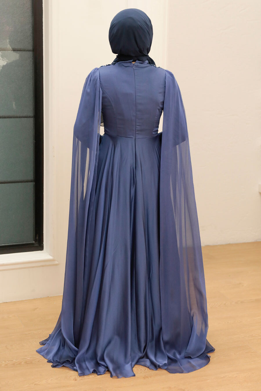 Tesettürlü Abiye Elbise - Pelerinli İndigo Mavisi Tesettür Abiye Elbise 22162IM