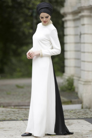 Hennin - Arkası Fiyonk ve Tül Detaylı Beyaz Tesettür Elbise 3218B - Thumbnail
