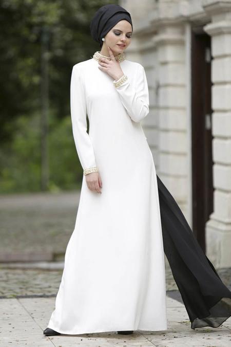Hennin - Arkası Fiyonk ve Tül Detaylı Beyaz Tesettür Elbise 3218B
